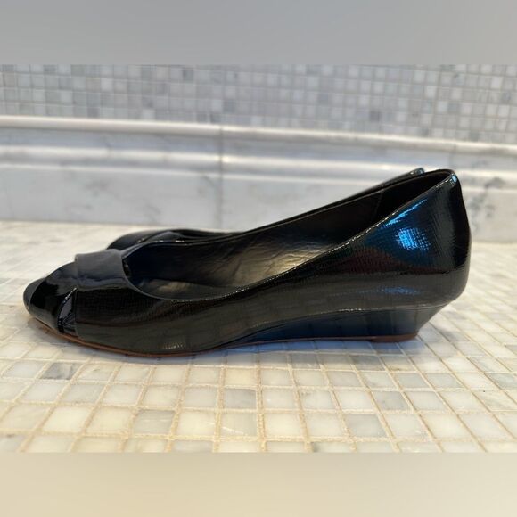 Cole Haan Black Criss Cross Open Toe Low Wedge - Picture 1 of 11